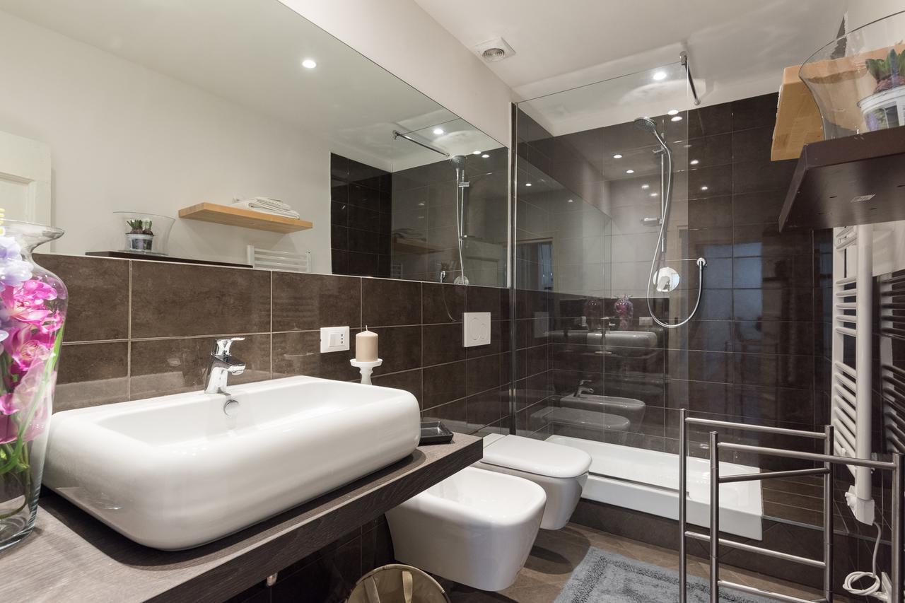 Old Bridge: Historical And Chic Apartment 佛罗伦萨 外观 照片